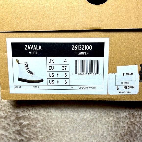 {Dr. Martens} Iconic Zavala Boots - Picture 6 of 10